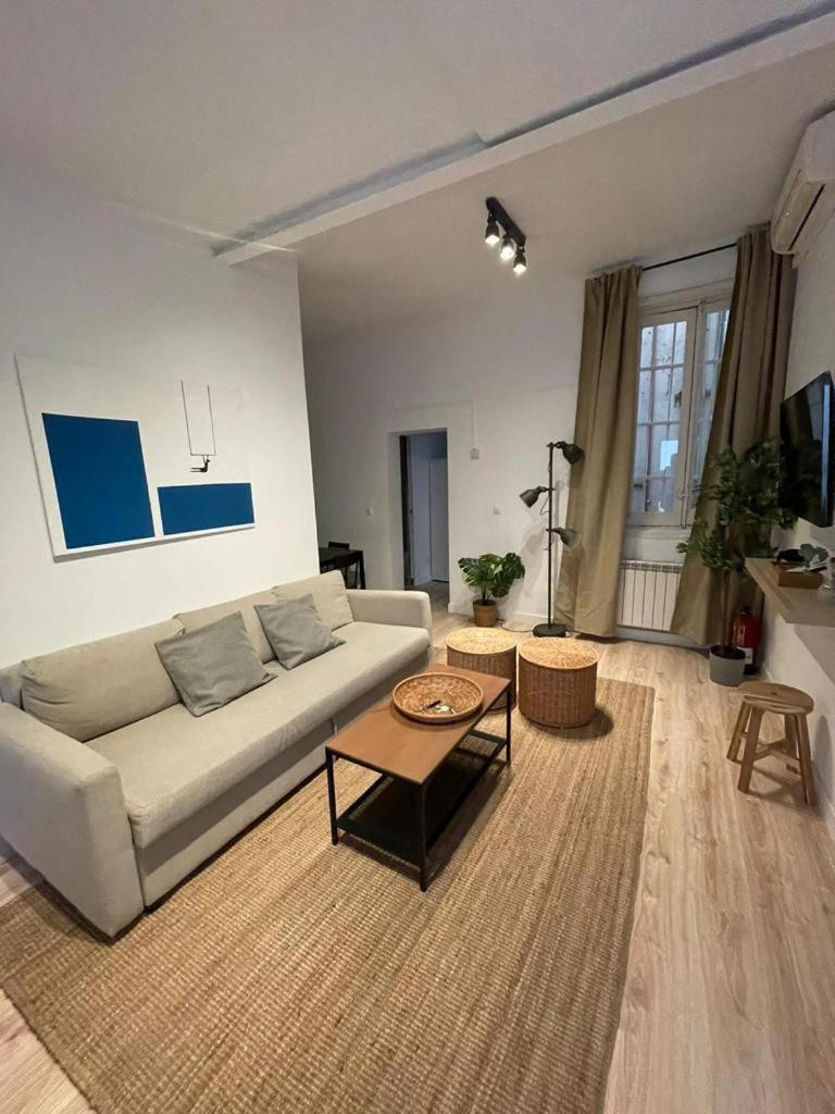 Premium Apt Para 9Pax En Calle Olmo - Centro De Madrid E1 Eksteriør bilde