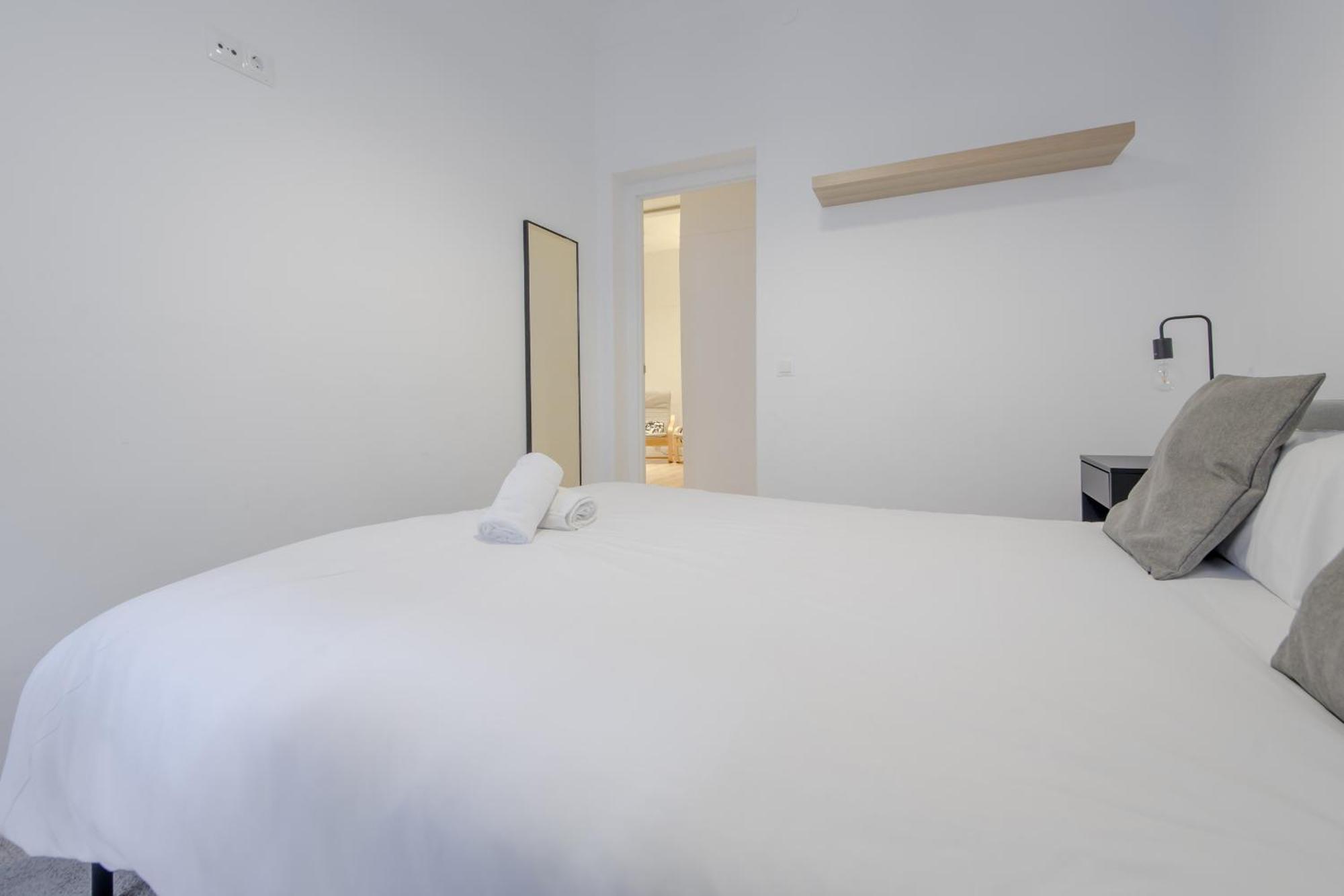 Premium Apt Para 9Pax En Calle Olmo - Centro De Madrid E1 Eksteriør bilde
