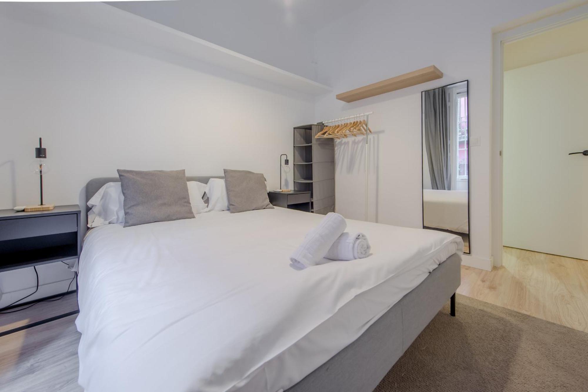 Premium Apt Para 9Pax En Calle Olmo - Centro De Madrid E1 Eksteriør bilde