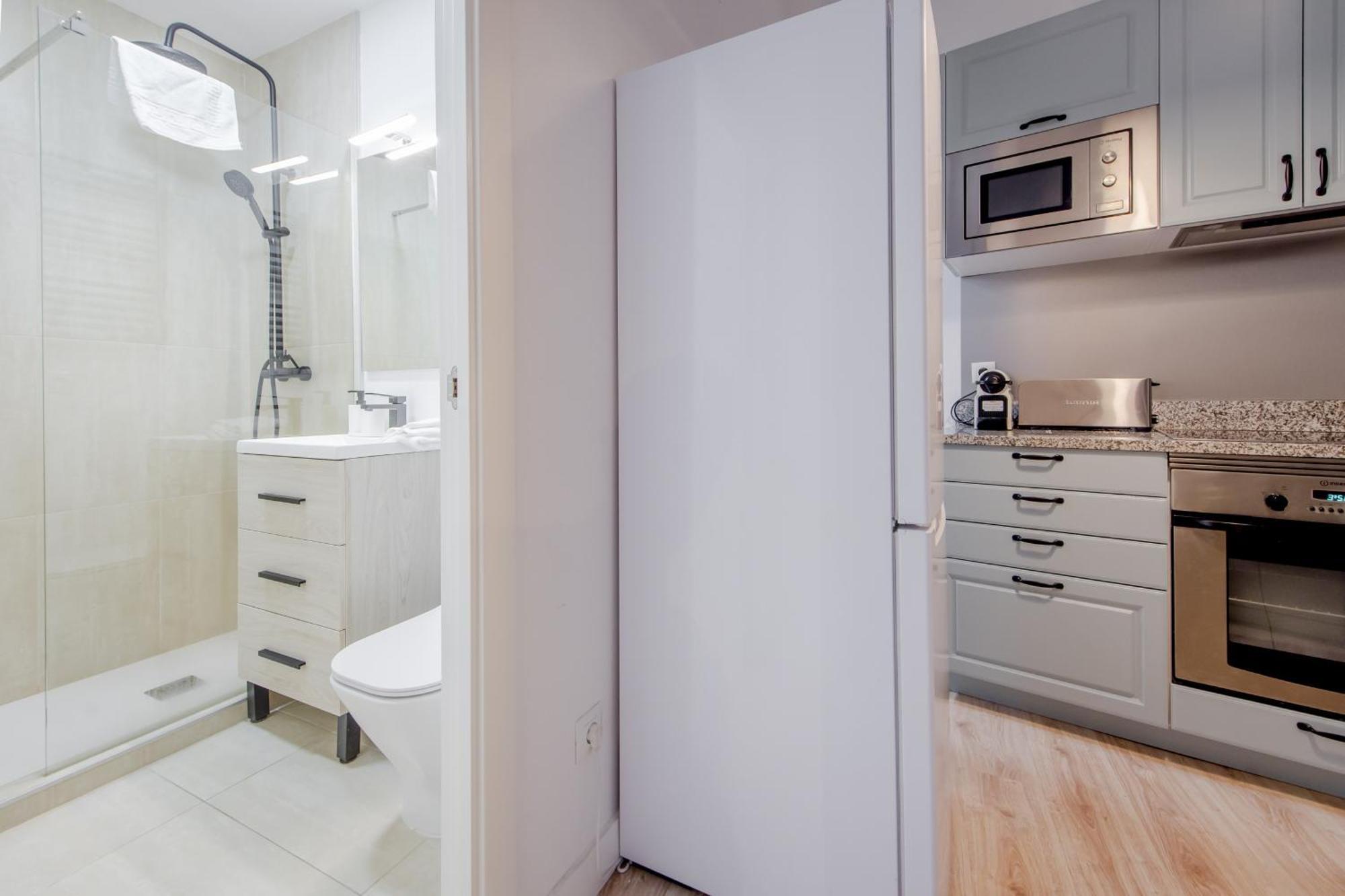 Premium Apt Para 9Pax En Calle Olmo - Centro De Madrid E1 Eksteriør bilde