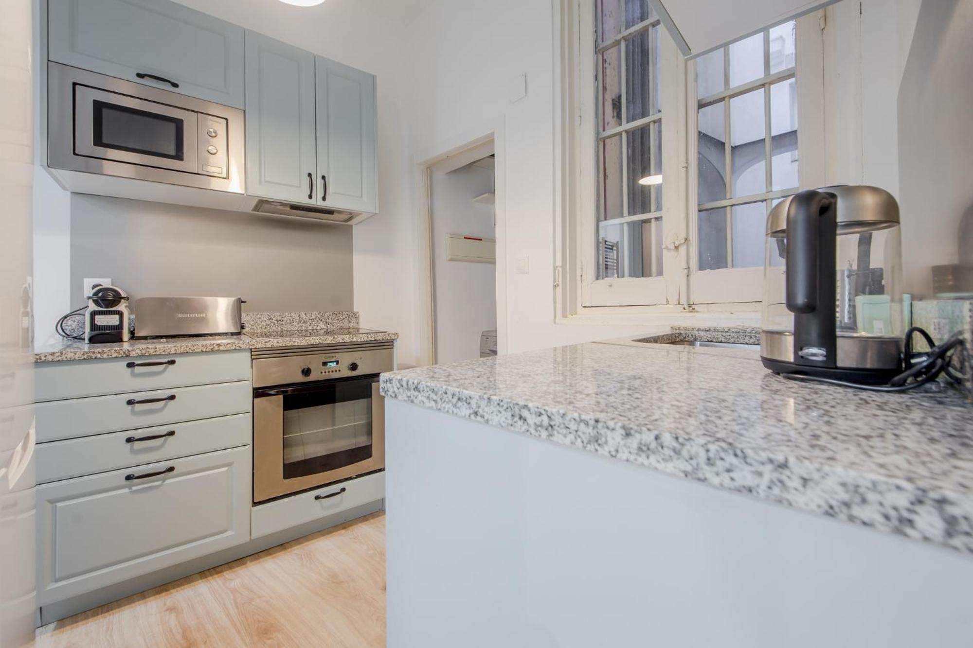 Premium Apt Para 9Pax En Calle Olmo - Centro De Madrid E1 Eksteriør bilde